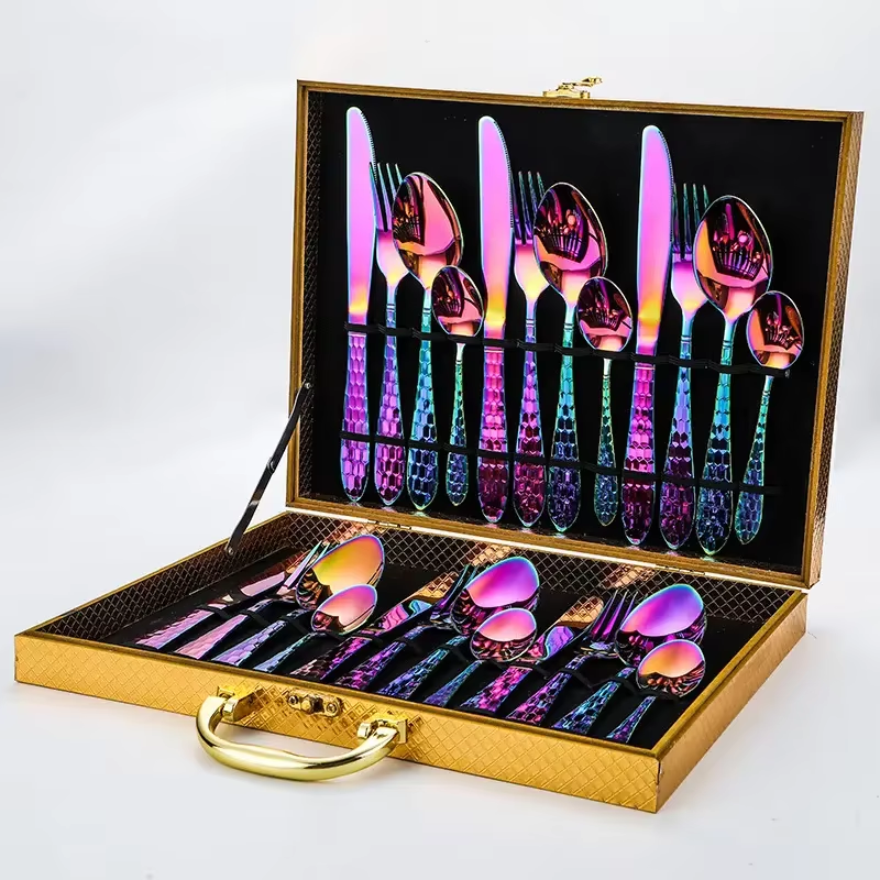 Hot Selling Water Cube Design 24pcs Stainless Steel Gold Plated Luxury Wedding Cutlery Set · image 2