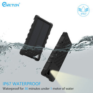 Vente chaude Mince Étanche Portable Solaire Powerbank 16000mAh <span class=keywords><strong>Chargeur</strong></span> Power Bank Flash Lumière Solaire Power Banks <span class=keywords><strong>Chargeur</strong></span> - Product Image 4