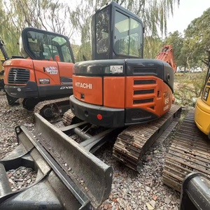 Excavadoras Usadas Originales de Japón, Miniexcavadora Hidráulica Hitachi ZX65 de 6.5 Toneladas, Buen Precio - Product Image 1