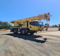 Grue mobile polyvalente XCA40_E, capacité 40 tonnes, flèche 42m, pour travaux d'entretien d'éoliennes