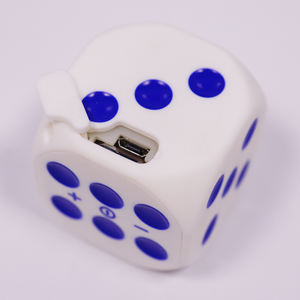 Mini haut-parleur Bluetooth en forme de dés |   Haut-parleur portable sans fil en forme de dés avec lumières RGB - Product Image 5