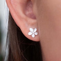 Anting-anting kancing Matte Plumeria Hawaii 925 perak murni anting-anting bunga Plumeria berlapis emas dua warna