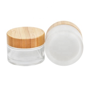 Pot en verre <span class=keywords><strong>noir</strong></span> mat personnalisé rechargeable de 30g, 50g, 100g avec couvercle en <span class=keywords><strong>bambou</strong></span> sans BPA pour emballages de cosmétiques et de soins de la peau - Product Image 2