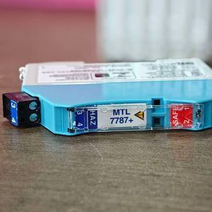 Barrera <span class=keywords><strong>Zener</strong></span> de Seguridad Intrínseca de 1 Canal Eatone MTL7787+ para Transmisores de 4-20 mA - Product Image 5