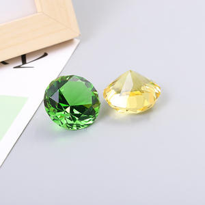 คริสตัลรูปเพชรอัญมณีขนาด50มม. สลักด้วยเลเซอร์ของชำร่วยงานแต่งกล่องกระดาษของขวัญสำหรับตกแต่งบ้าน - Product Image 6