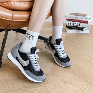 Kaos Kaki Rajut Wanita Trendy Kasual Musim Dingin Hangat - Motif Beruang Kartun Lucu Anti-Selip - Product Image 3