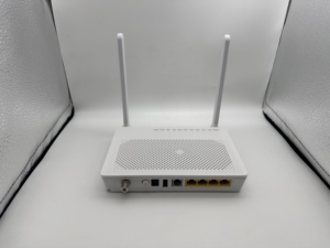Appareil ONU fibre optique Jinglai Network EG8247H5 avec PoE, TCP, WiFi, connecteur SC/APC pour solutions FTTH/FTTB/FTTP - Product Image 3