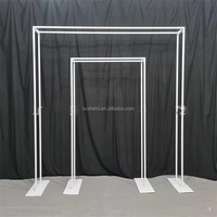 Arche florale de mariage de luxe à double poteau en fer forgé, support de fond en métal doré scintillant, idéal pour les événements festifs