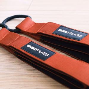 Correas Dobles <span class=keywords><strong>INIKO</strong></span> R0202415 para Pilates y Fitness, para Uso en Reformer y Cadillac en Estudios, Tejido Rojo Anaranjado, Nailon 4.6x42mm - Product Image 6