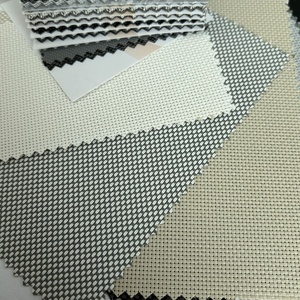 Tende a Rullo Moderne Integrate in Tessuto, Oscuranti e Filtranti, con Cassonetto Motorizzato - Product Image 3
