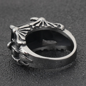 Bague Gothique Punk Vintage avec Incrustation de Verre Noir Sertie à Griffes, Bijou de Mode Masculin, Cadeau, Forme Géométrique 11MM - Product Image 2