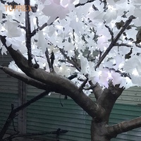 Anpassbarer IP65 Hochwertiger Innen-Weihnachtsdekor Wasserdichter Großer Künstlicher Roter Ahorn-Baum für den Außenbereich