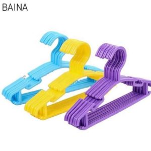 ไม้แขวนเสื้อเด็กพลาสติกขายส่งขายดีสำหรับเด็ก - Product Image 1
