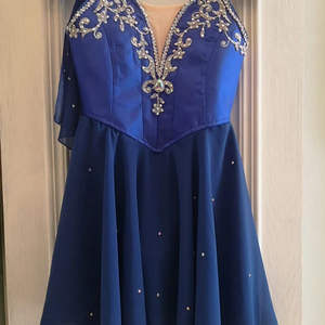 Vestido de Competición de Ballet Profesional de Alta Gama para Mujer, con Falda Corta de Pedrería, Diseño de Amor, Dios, Pequeño Ángel y Cupido - Product Image 1