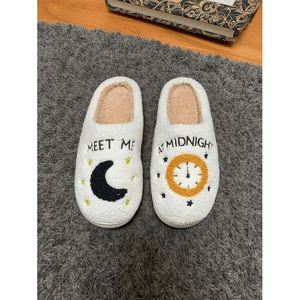 Floral Slippers <strong>Women</strong> Plush Fuzzy Indoor Shoes Cute Flower Embroidery Design Soft Warm Home Footwear with Memory Foam Slippers - Product Image 4