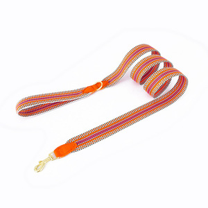 <span class=keywords><strong>Collar</strong></span> de cuero clásico de lujo para mascotas con estampado decorativo lateral <span class=keywords><strong>Corgi</strong></span> collares laterales para mascotas correas decoración de plumas correa de perro para gatos - Product Image 3