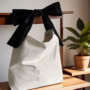 Sacs fourre-tout en toile de coton personnalisés en gros avec logo, sacs de courses réutilisables écologiques avec longues poignées et motif lettres - Product Image 5