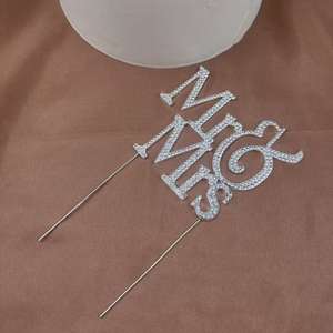 MR & Mme DGC-067 Décorations de gâteau de mariage élégantes en alliage de zinc avec de magnifiques strass pour le seigneur et la seigneurie - Product Image 4