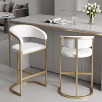 Tabouret de bar haut minimaliste en acier inoxydable plaqué or avec dossier en cuir, style nordique moderne, avec accoudoirs, modèle tendance