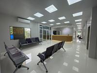 Mobilier commercial Bureau Hôpital Centre de santé Comptoir de travail personnalisé Conception libre et installation facile Bureau de réception
