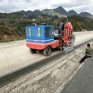 Ponceuse à béton à profil large YG-KB20 pour bordures, hauteur 600 mm et largeur 2000 mm, pour autoroutes et voies centrales - Product Image 1