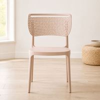 Chaise empilable en plastique avec dossier perforé pour restaurant, café, hôtel, banquet, usage commercial