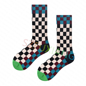 Calcetines de algodón Happy moda sueca color dibujos animados lindo gato flor <span class=keywords><strong>medias</strong></span> de media pantorrilla para Mujeres Hombres - Product Image 3