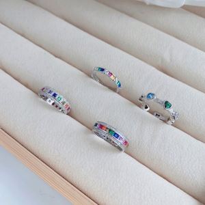 Bague de promesse Dylam au design simple et chic, en argent sterling 925 plaqué rhodium, avec zircon arc-en-ciel coloré, pour femme - Product Image 3