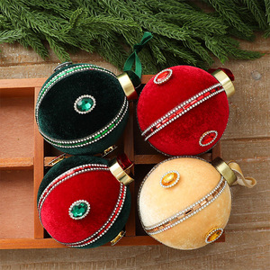 Hiasan Natal Baru Berbahan Beludru Plastik dengan Hiasan Berlian Imitasi, Ornamen Gantung untuk Dekorasi Pohon Natal - Product Image 2