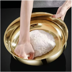 ชามผสมสแตนเลสเคลือบทองขนาด 32 ซม. สำหรับใช้ในครัวทำขนม - Product Image 4