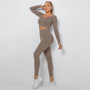 Set <span class=keywords><strong>Fitness</strong></span> da palestra Set 2022 <span class=keywords><strong>donna</strong></span> Crop <span class=keywords><strong>Top</strong></span> manica lunga a coste di alta qualità Leggings lunghi tuta Yoga senza cuciture - Product Image 4