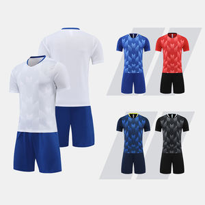 新款高品质定制足球服运动吸汗训练足球服 - Product Image 2