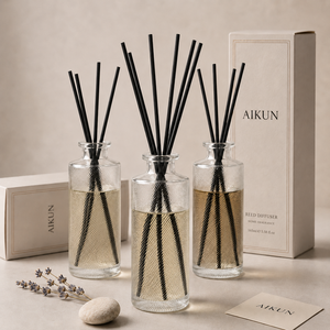 AIKUN Factory Custom Vertical Cylinder Clear Glass Scented <b>Reed</b> <b>Diffuser</b> Aroma <b>Diffuser</b> Fragrance for Office Desk Decor - Product Image 1