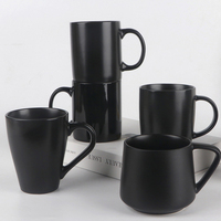 Tasses à eau mates bon marché de fourniture d'usine de produits chauds tasses à café en céramique brillantes personnalisées avec votre logo
