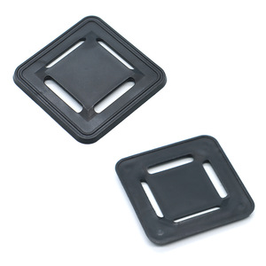 Protectores de Esquinas para Bolsas de Plástico KJM J030 25mm Negros para Bolsos, Mochilas y Accesorios - Product Image 1
