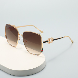 26 Nuevas Gafas de Sol de Metal con Marco Grande Marca <span class=keywords><strong>G</strong></span> UV400 Unisex Alternativa a las de Gran Marca Estilo Celebridad Ins Xiaohongshu - Product Image 3