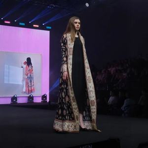 <span class=keywords><strong>Issey</strong></span> <span class=keywords><strong>Miyake</strong></span> เสื้อคลุมยาวของผู้หญิงสไตล์ดูไบ, เสื้อแจ็คเก็ตเสื้อคลุมยาวพิมพ์ลายอัดพลีทสไตล์เดียวกัน - Product Image 1