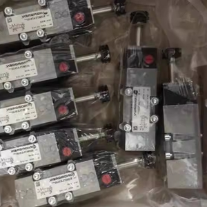 Nuevo Solenoide SXE9561-A70-00 para Control Industrial SXE9561/9573/9574-A70/A80/A81/170/180-0013J - Product Image 6
