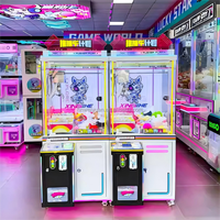 En gros personnalisé directement fournir de petits jouets Mini poupée Machine parc d'attractions centre de jeux Machine à griffes de levage à pièces