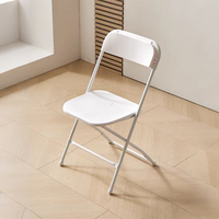 Chaise pliante moderne en plastique pour l'extérieur pour les mariages, les repas et le camping-Chaise de jardin pliable louable directement en usine