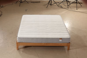 Venta caliente calidad King Size grueso acolchado <span class=keywords><strong>cama</strong></span> Topper colchón de alta densidad suave y cómodo colchón plegable para <span class=keywords><strong>cama</strong></span> - Product Image 3