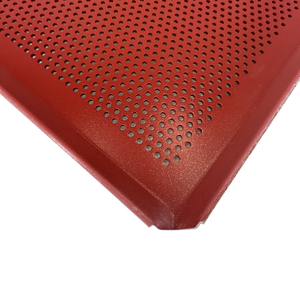 Bandeja de Hornear de Aluminio Rojo Perforada de Alta Calidad con Revestimiento Antiadherente, Bandeja Rectangular Resistente para Repostería - Product Image 3