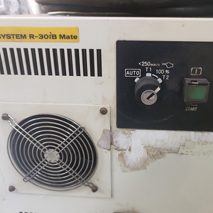 ผู้จัดจำหน่ายอะไหล่ระบบควบคุมหุ่นยนต์ FANUC รุ่น A05B-2652-B231 ระบบ R-30iB Mate - Product Image 3