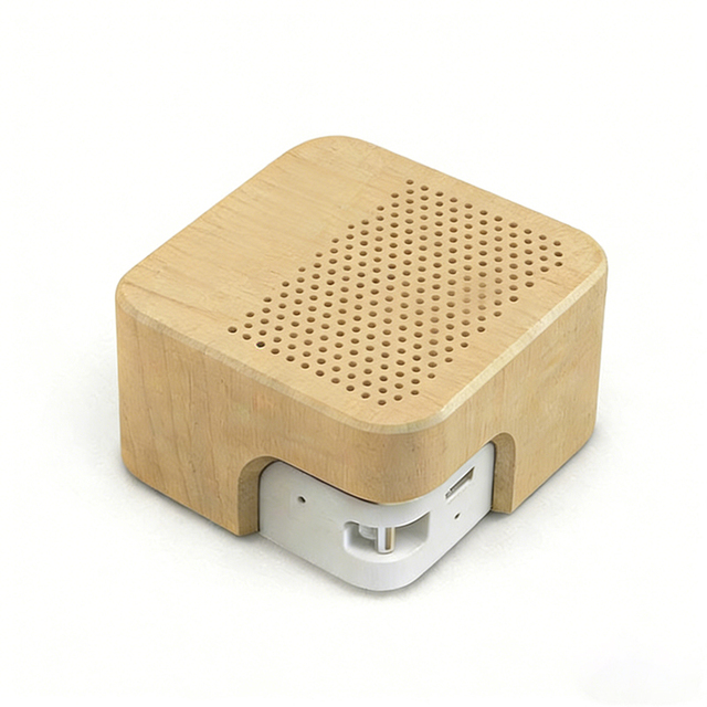 Custom Wooden Portable for V5.0 Speaker with 500-1000mAh Battery IPX-1 Waterproof 5-10W Output for Home Use