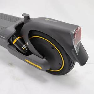 Nouvelle Image Scooter électrique Original garde-boue arrière crochet de lumière garde-boue arrière pour <span class=keywords><strong>Ninebot</strong></span> <span class=keywords><strong>Max</strong></span> G2 Scooter garde-boue pièces de rechange - Product Image 6