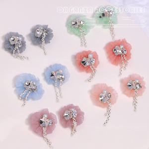 Nouveauté 3D diamant bijoux pour ongles 6 couleurs maille fil Laser fleur pendentif chaîne en plastique ongles déco ornements - Product Image 3