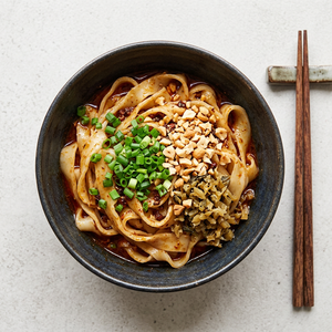 Nouilles Dan Dan Artisanales Façonnées à la Main 200g – Ramen Épicé Authentique du Sichuan au Blé, Saveur Héritage pour les Gourmets - Product Image 2