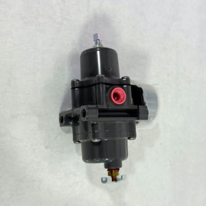 ฟิชเชอร์ 67CF-1663-38512 ตัวกรองแรงดันพร้อมระบบระบายแรงดันภายในและ 0-60PSI สำหรับอุปกรณ์จ่ายตำแหน่ง DVC6200 - Product Image 2