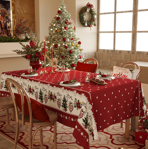 Mantel Navideño de Poliéster Impermeable y Resistente al Aceite con Diseño de Copos de Nieve y Árboles de Pino en Relieve, de Lujo y Elegante - Product Image 6