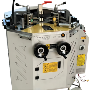 Machine à sertir les coins de haute qualité pour la fabrication et l'assemblage de portes et fenêtres en aluminium, machine à sertir les coins - Product Image 3